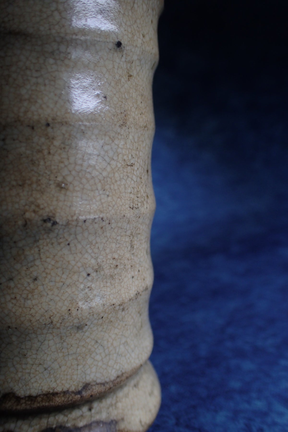 明仿哥釉 竹節筒 Ming Faux-Ge Bamboo-Section Cylinder