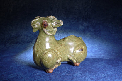 晉朝越窯 點彩羊尊 Jin Yue Kiln Spotted Glaze Ram Zun