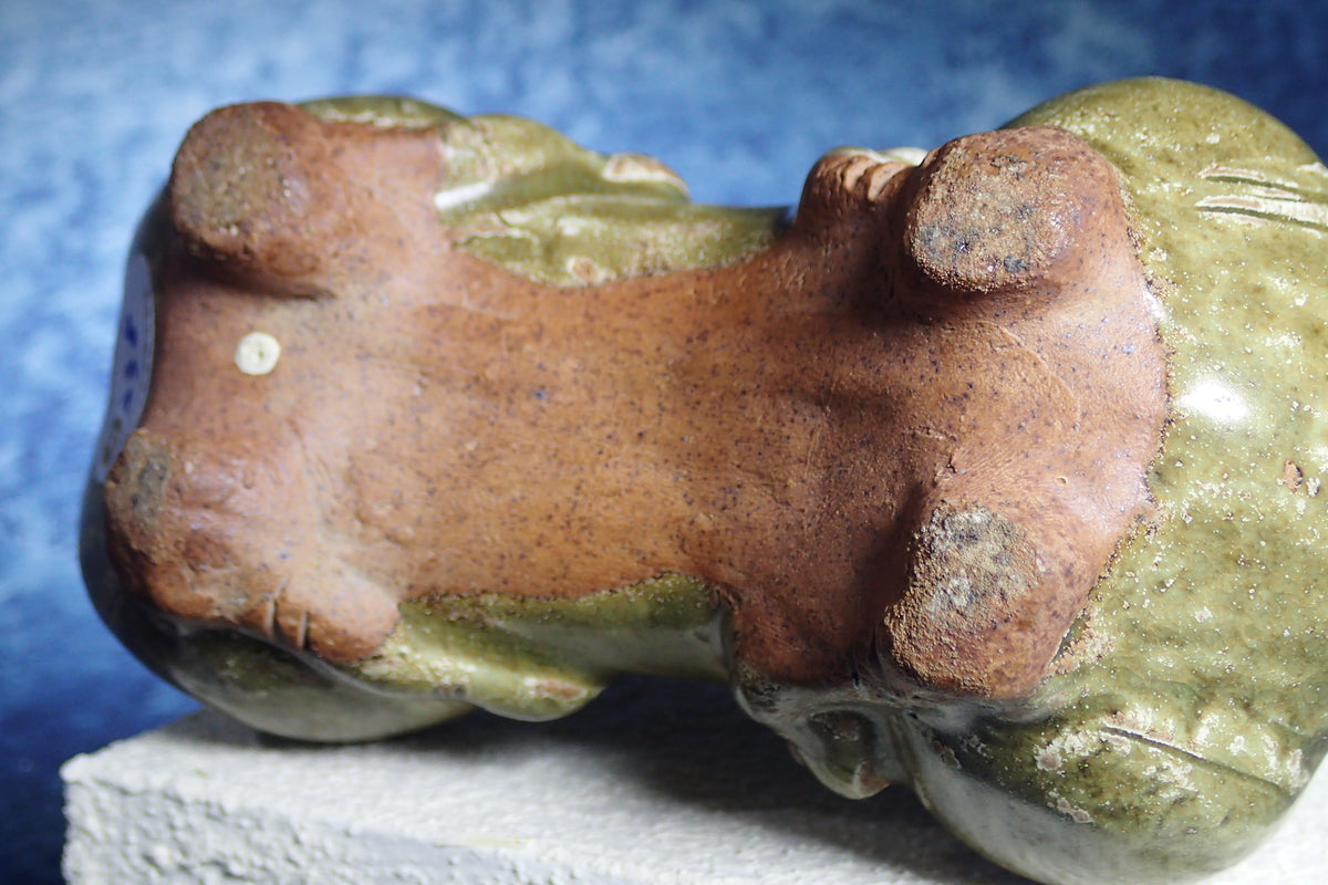 晉朝越窯 點彩羊尊 Jin Yue Kiln Spotted Glaze Ram Zun