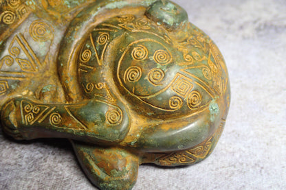 漢代青銅虎豹獸鎮 Han Bronze Tiger/Leopard Weight